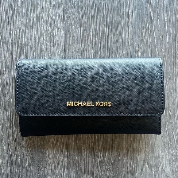 NWT Michael Kors | Jet Set Trifold Wallet | Black - Picture 4 of 7